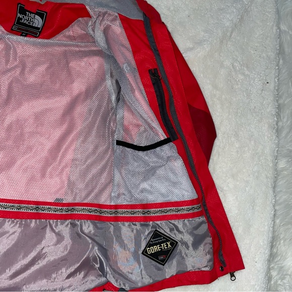 The North Face Summit Series Gore-Tex jacket - Picture 7 of 16